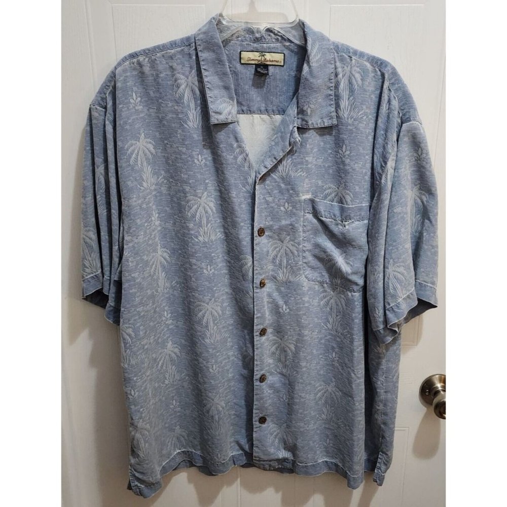 Tommy Bahama Hawaiian Floral Palm Tree Blue Button Shirt Silk Luau‎ Camp Size XL